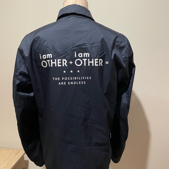 Uniqlo x Pharrell Williams x I AM OTHER collab - Picture 4 of 6